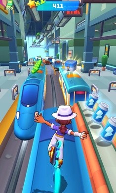 超凡跑者城市追击手游1.0.5最新版